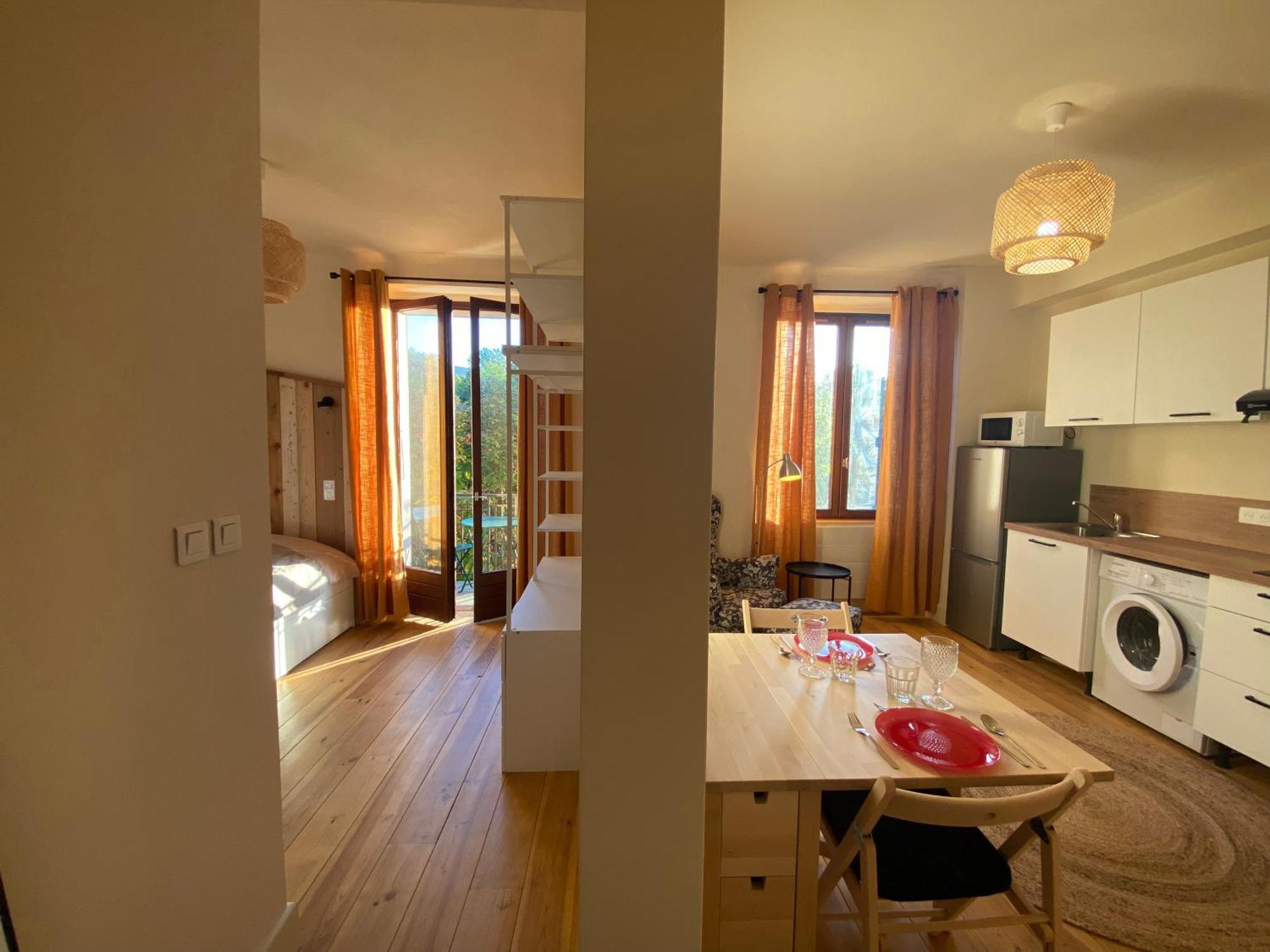 Apartamento T2 Cocon Avec Balcon Et Parking La Roche-sur-Foron Exterior foto