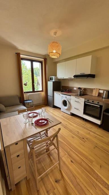 Apartamento T2 Cocon Avec Balcon Et Parking La Roche-sur-Foron Exterior foto